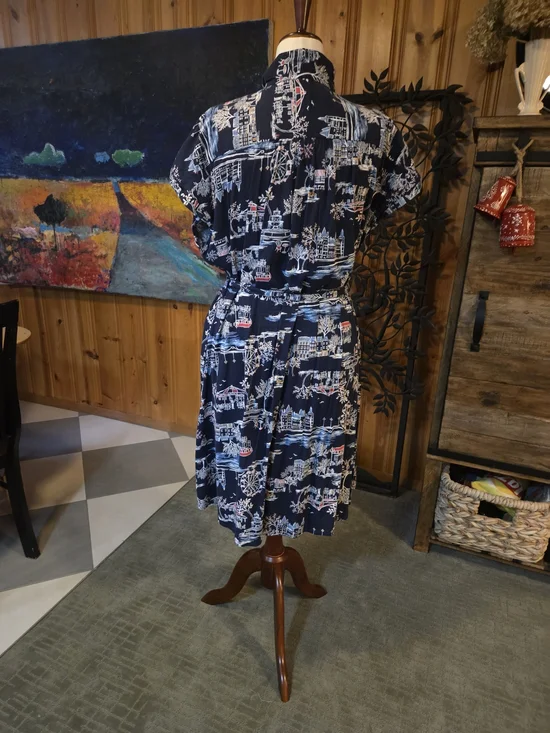 Old Navy  Scenic Print  Navy Dress - Picture 2 of 8